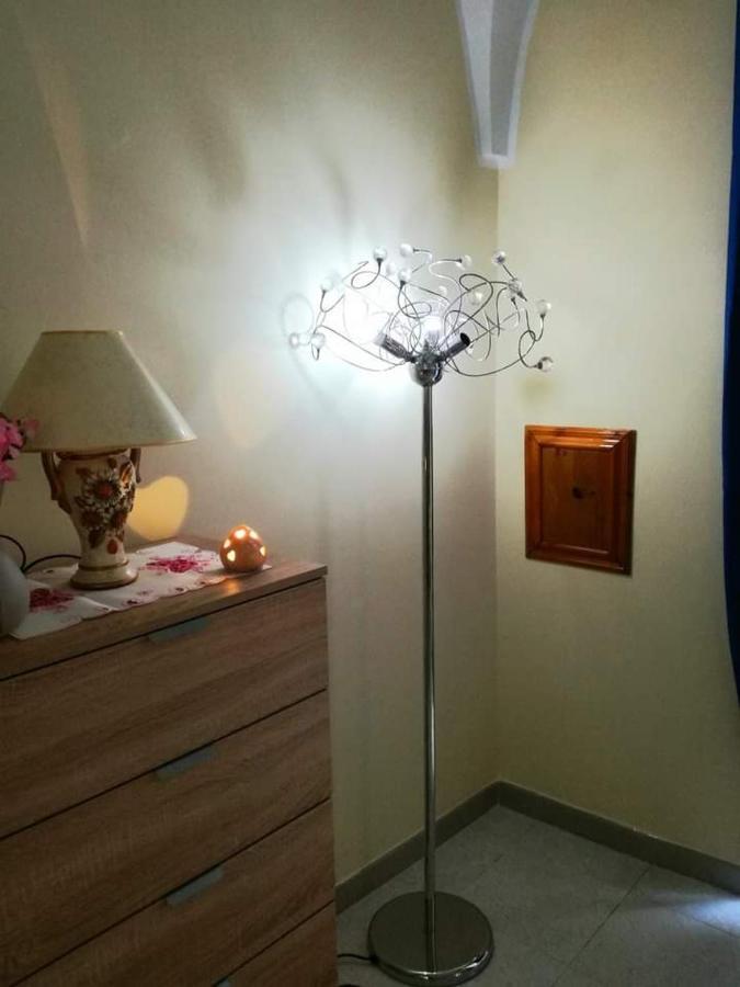 L 'Alcova Holidays Home Centro Storico 세글리에 메사피카 외부 사진
